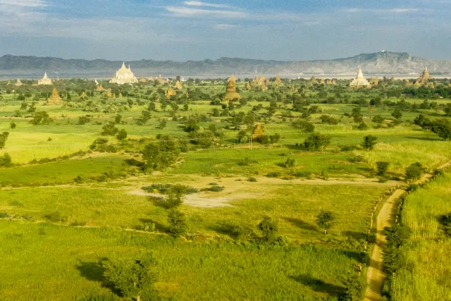 Tempel in der Ebene von Bagan