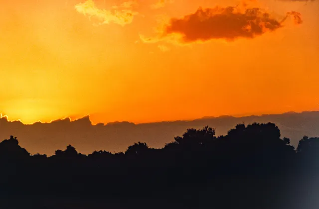 Sonnenuntergang über Lavafelder